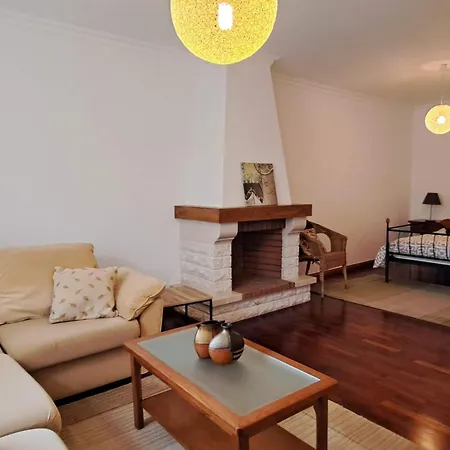 Casa Zulmira Perfekt Fuer Grosse Familien By Interhome * 페렐